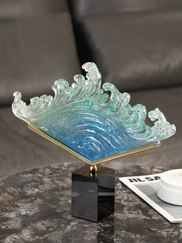 تمثال منحوت من الراتنج الشفاف  - مراجعة Resin Art Wedding Gift وسعره